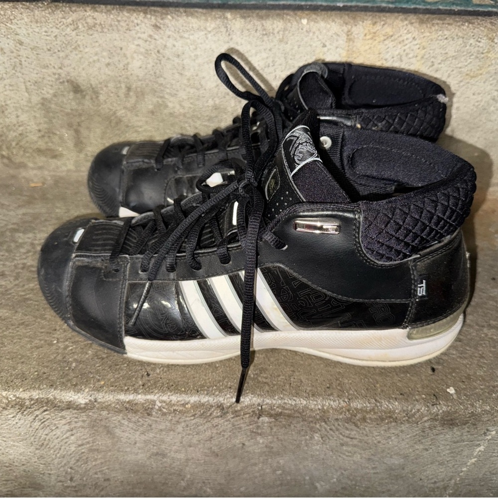 Adidas Pro Model TS Basketball Shoes size 9